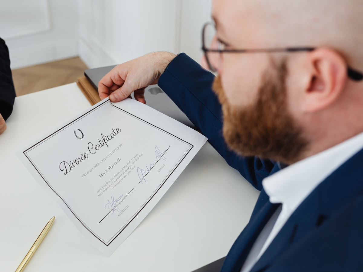 How Divorce Can Affect the Immigration Process