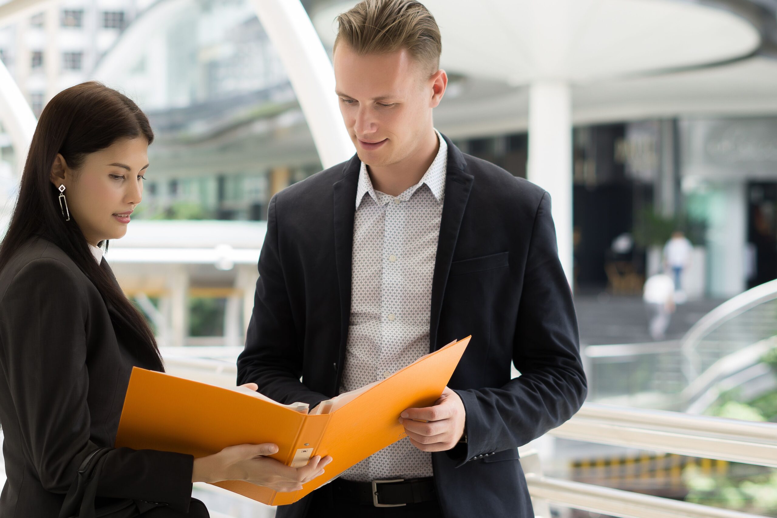 Top 10 Reasons to Hire an Immigration Lawyer for Citizenship